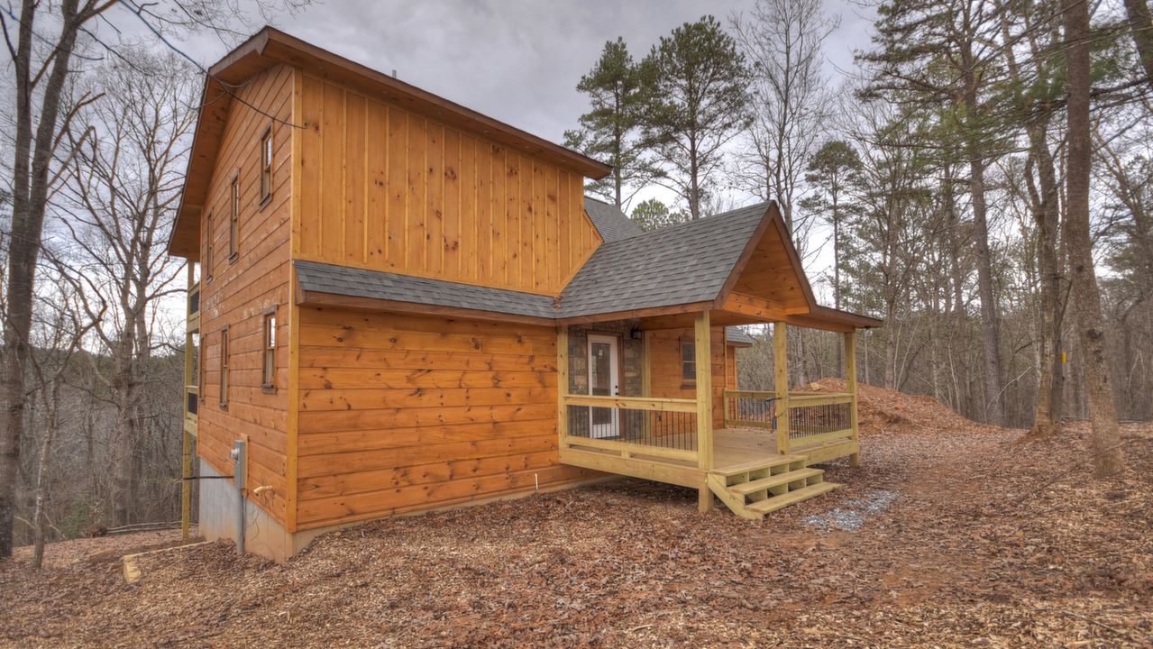 378 Windy Valley Lane, Blue Ridge, GA, 30513 Scene 2
