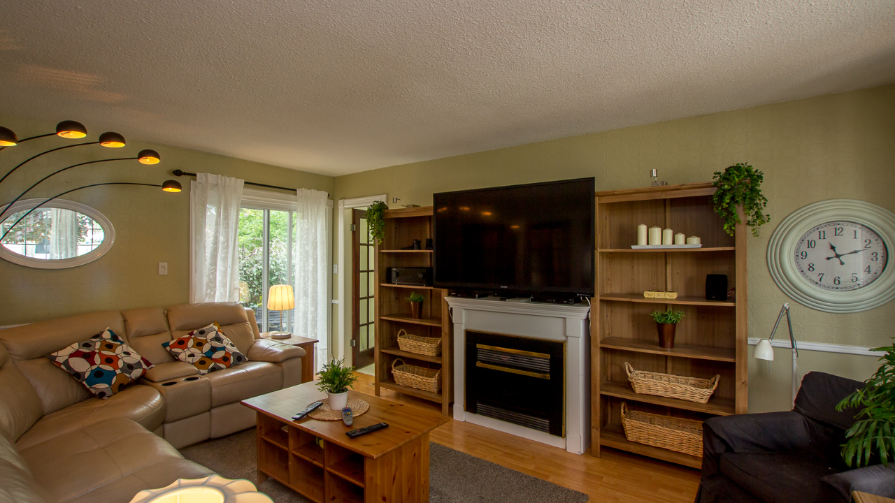 15 Cambridge Ave, Orangeville, ON, L9W 3L9 Scene 4