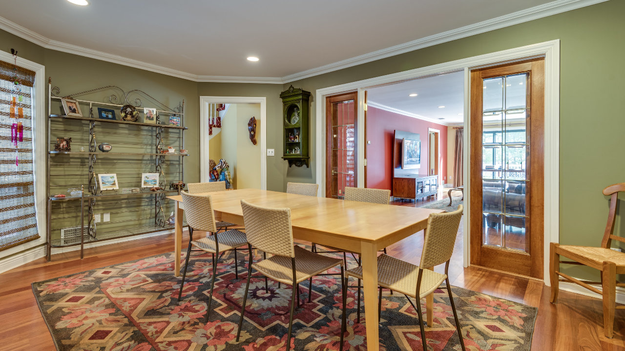 79 Foxwood Dr, Jericho, NY, 11753 Scene 3