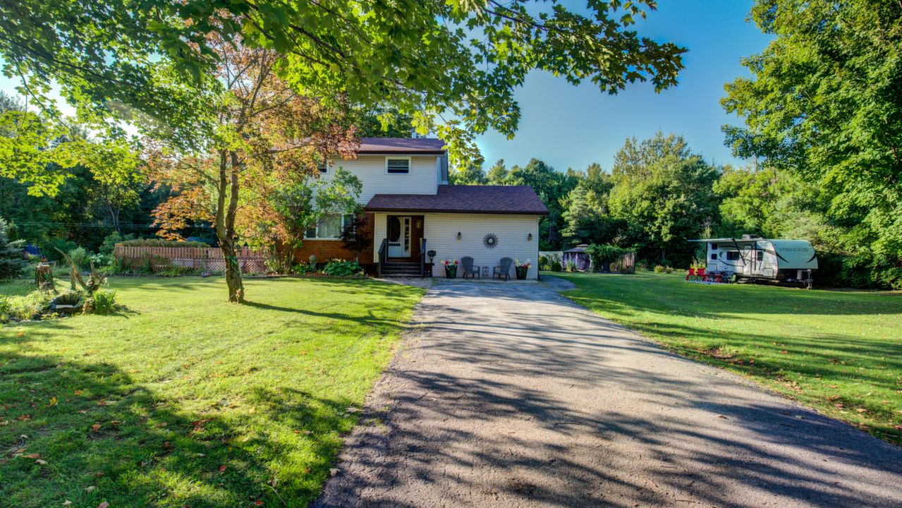 6088 Vasey Road, Elmvale, ON, L0L 1P0 Scene 3