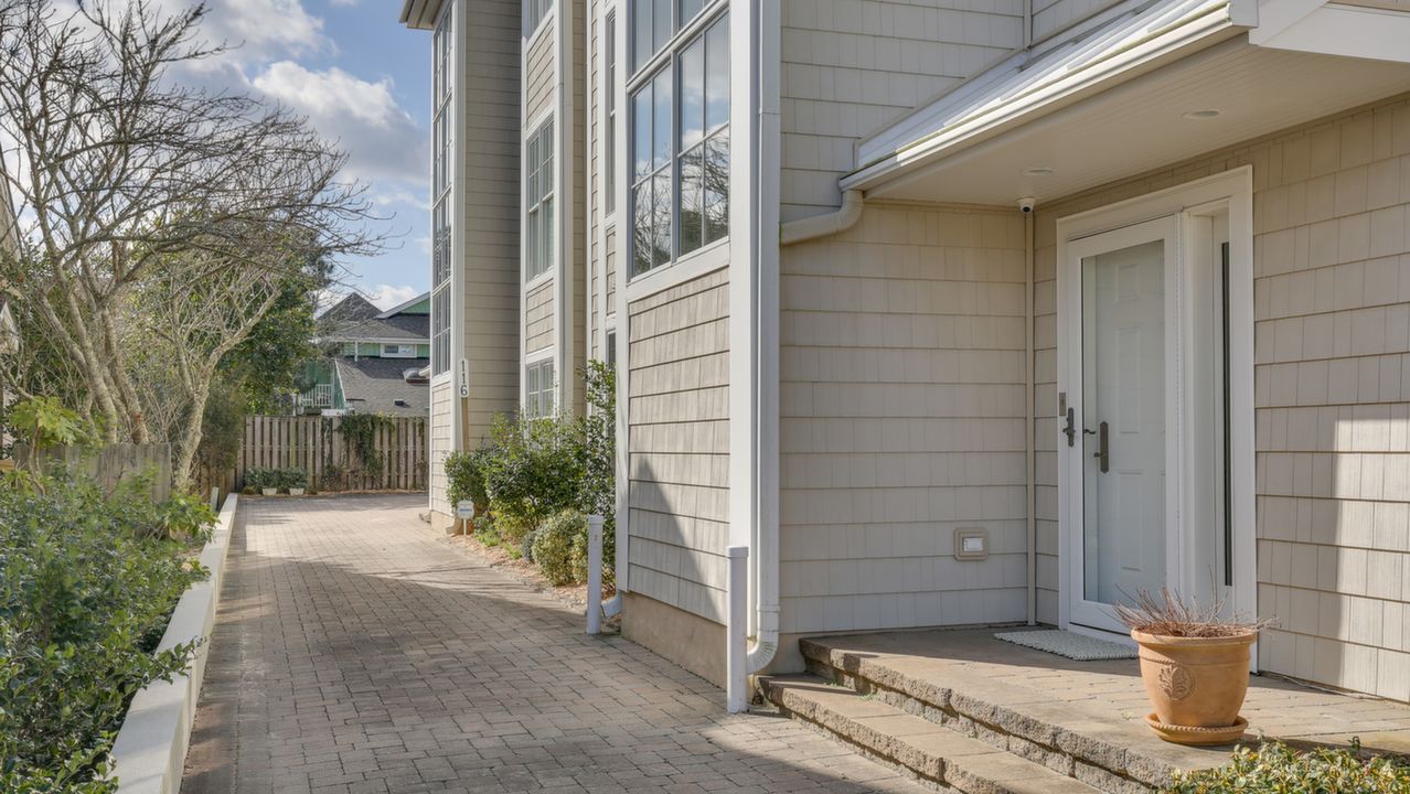 116 68th Street, Virginia Beach, VA, 23451 Scene 2