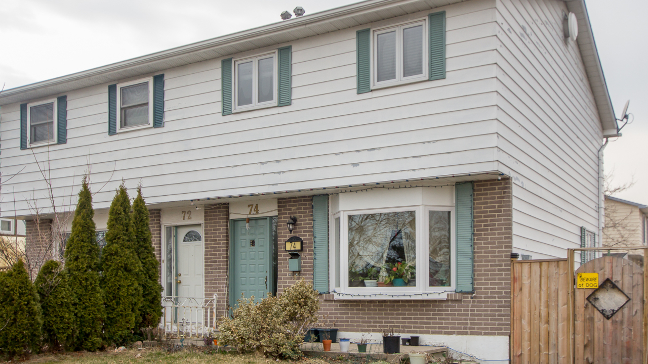 74 Glenforest Road, Brampton, ON, L6S 1M2 Scene 1