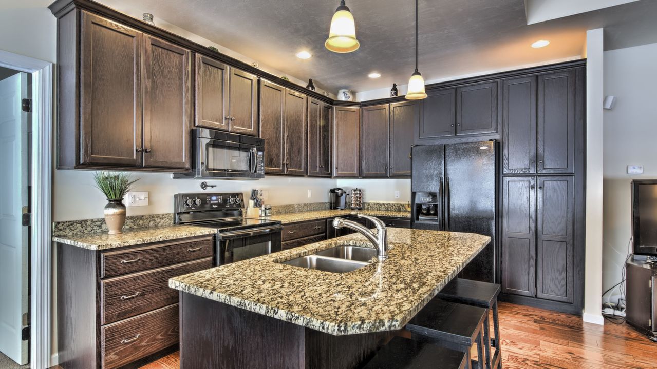 2158 Sunset Ridge Lane05