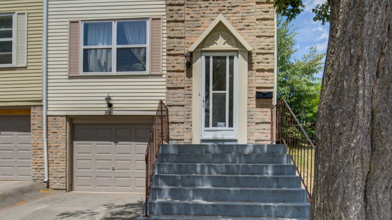 86 Morley Crescent, Brampton, ON, L6S 3K8 Scene 4