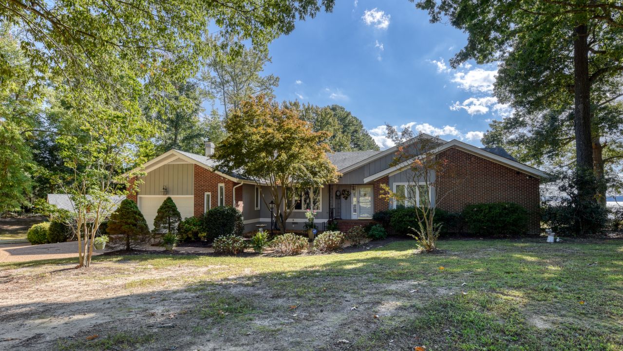 7066 Mumford Cove, Hayes, VA, 23072 Scene 2