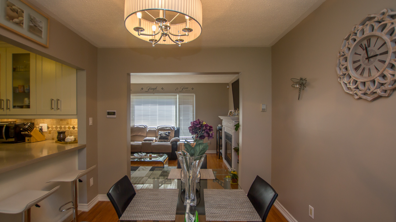 30 Dunblaine, Brampton, ON, L6T 3H2 Scene 3