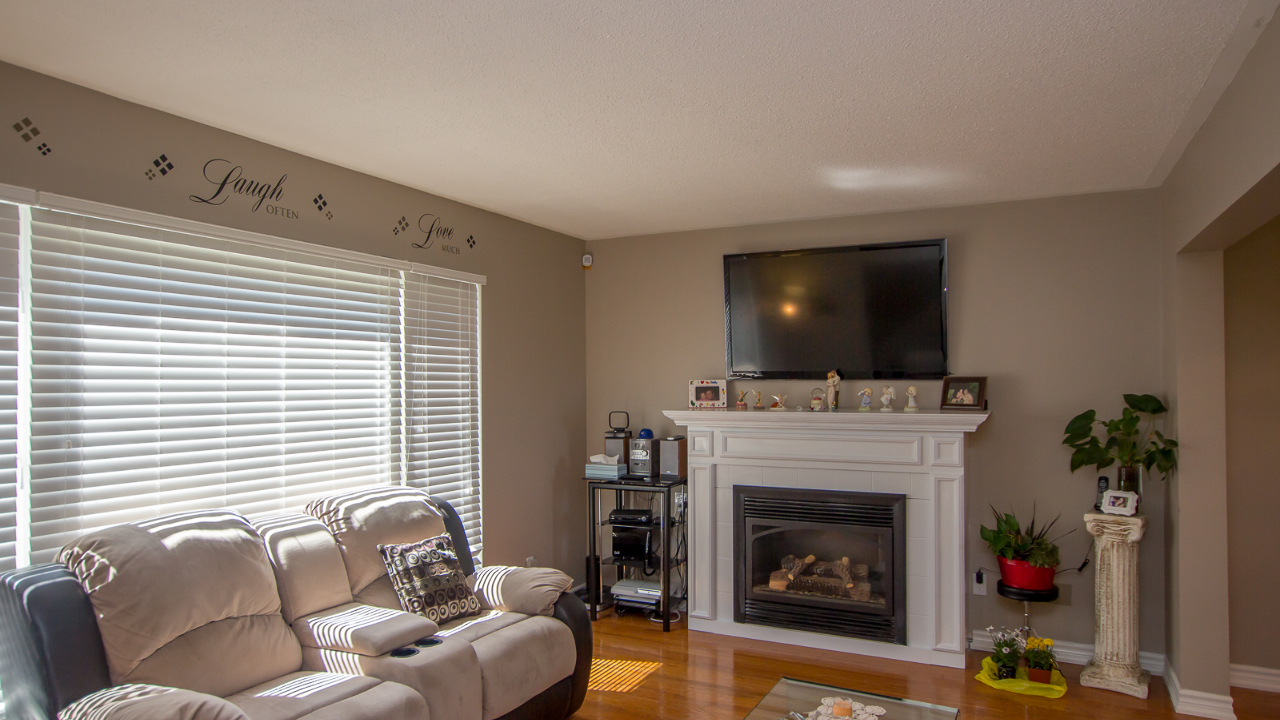30 Dunblaine, Brampton, ON, L6T 3H2 Scene 2
