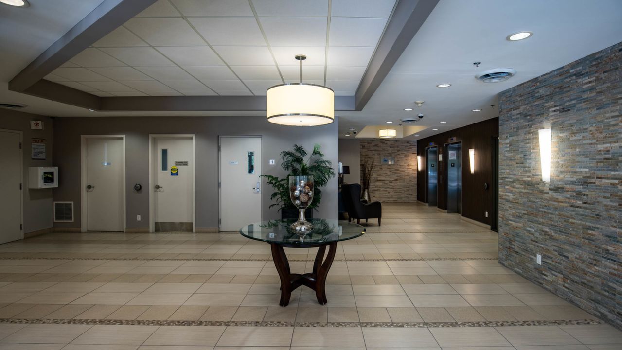 699 Aberdeen Blvd #604, Midland, ON, L4R 5L9 Scene 2