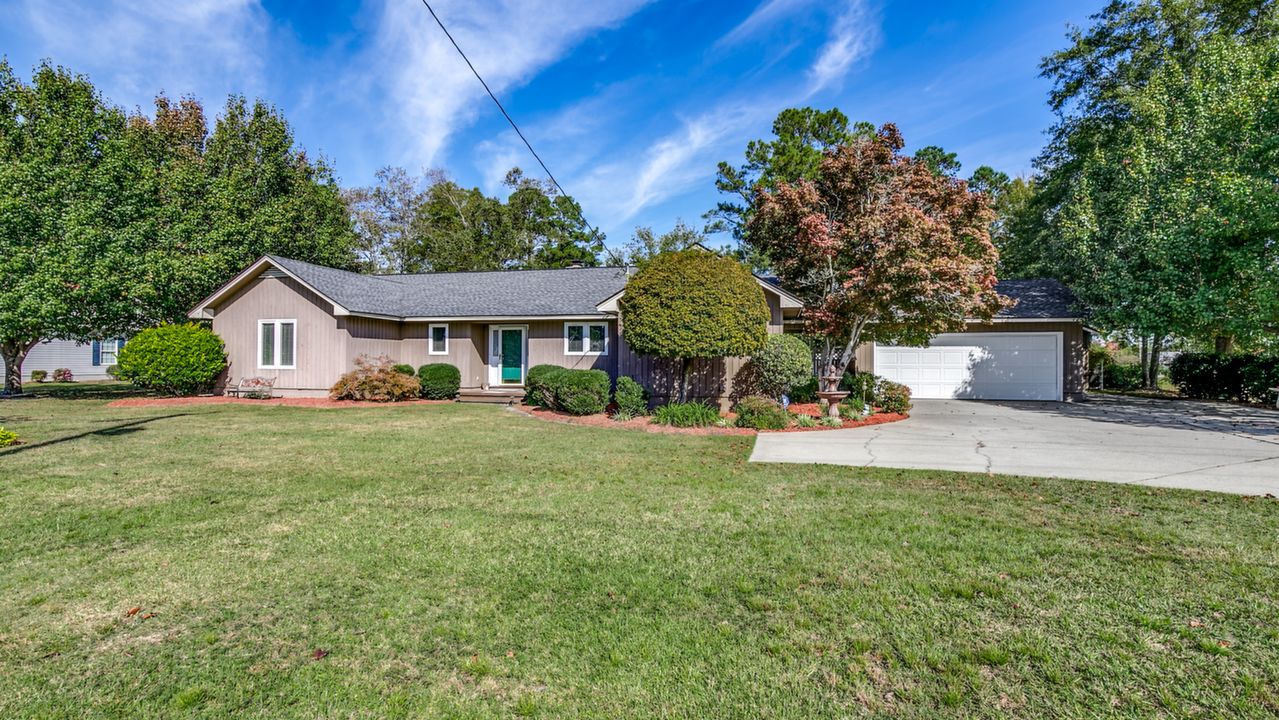 5329 Main St 038