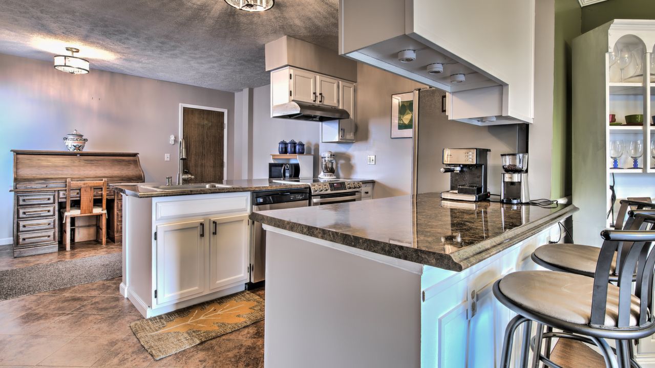 756 Sunset Circle - 05