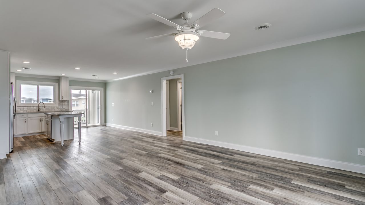 315 52nd Ave N (2)