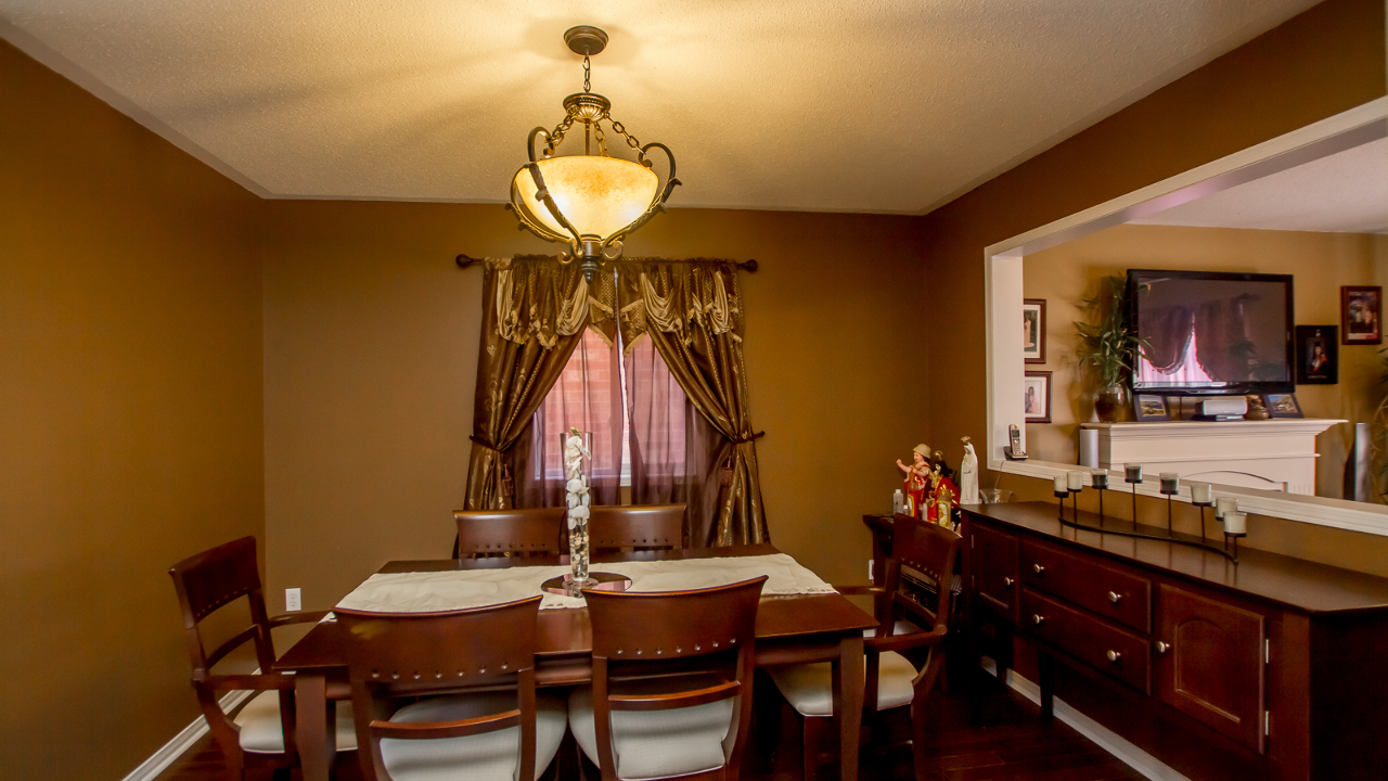 116 Bonistel Crescent, Brampton, ON, L7A 3G9 Scene 2