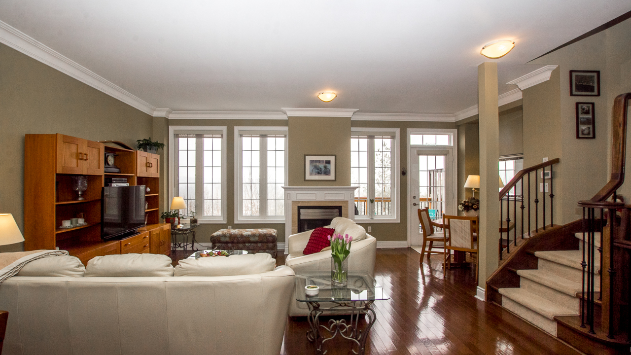 128 Rolling Hills Lane, Bolton, ON, L7E 4E1 Scene 2