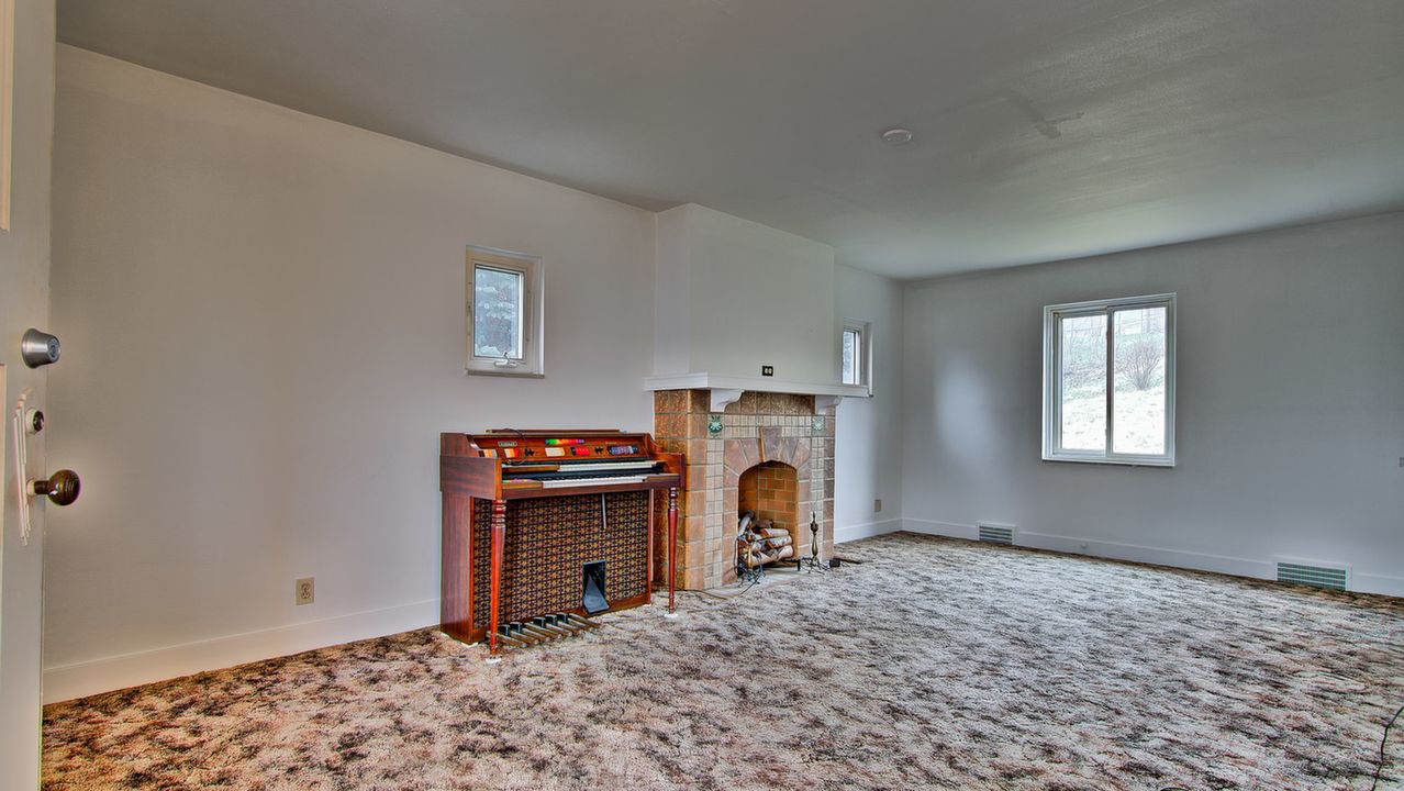 109 Orchard Square-11